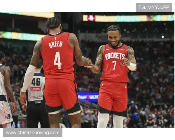 火箭队与骑士队比赛精彩回放及双方战术分析 火箭队与骑士队比赛精彩回放及双方战术分析