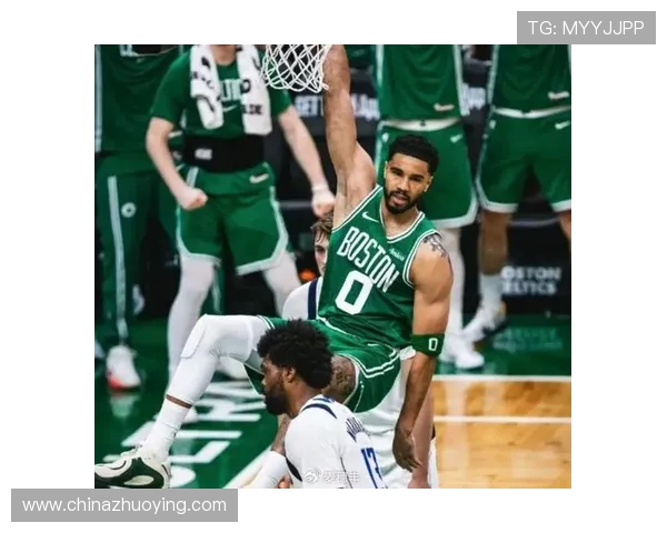 塔图姆谈复出信心强调职业球员应对磨合问题的解决能力